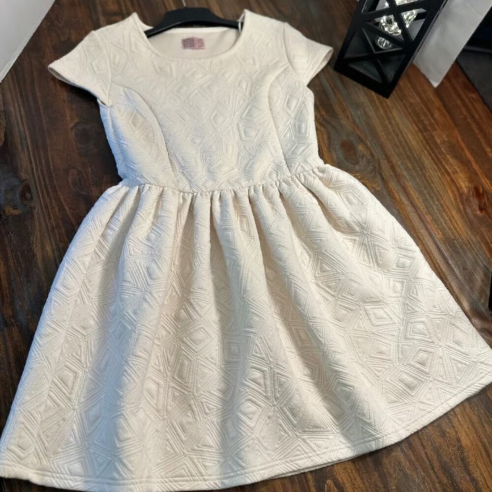 Neon Rose Girls Dress Size 14 Cream Diamond Pattern Party Casual Cute